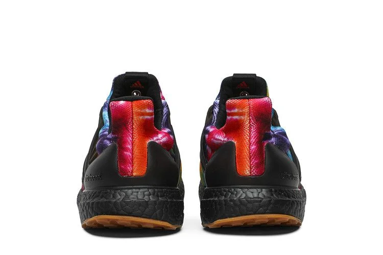 Krossovki-Nice-Kicks-x-adidas-UltraBoost-Woodstock-Black-Special-Box-5
