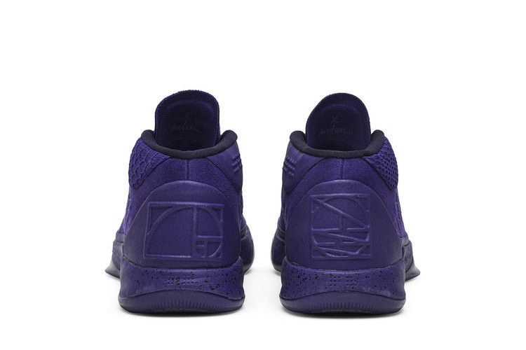 Кроссовки Nike Kobe A.D. Mid 'Fearless'