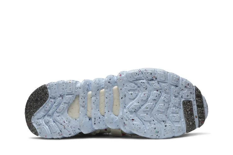 Кроссовки Nike Space Hippie 03 'This Is Trash'