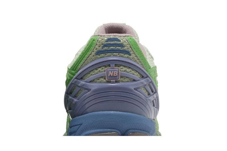 Кроссовки New Balance 1906R 'Green Astral Purple'