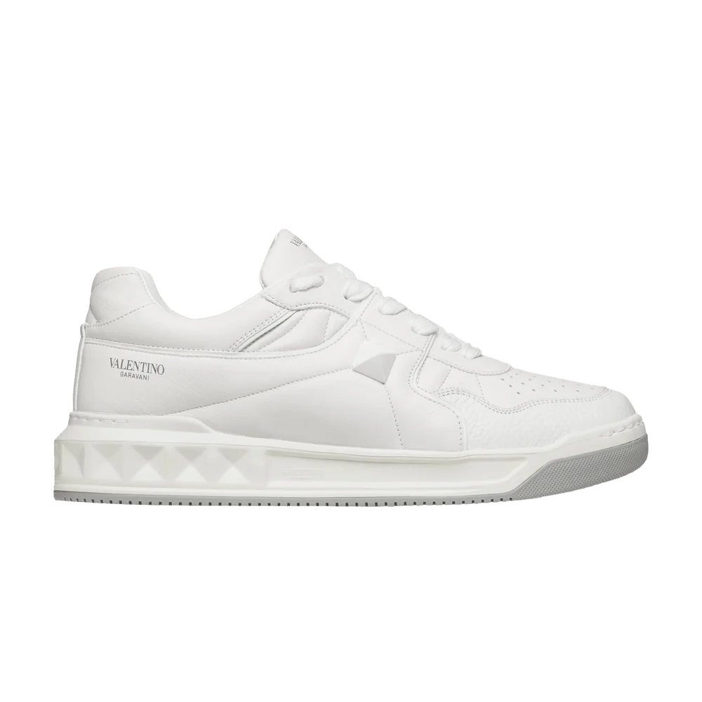 Krossovki-Valentino-One-Stud-Low-White-Grey