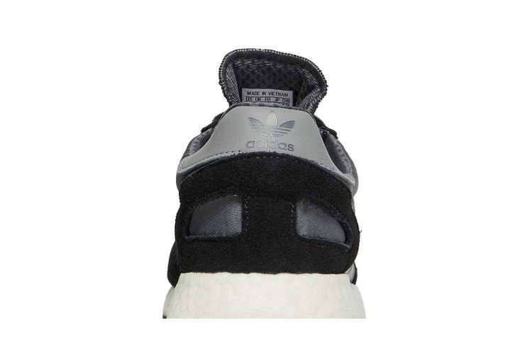 wmns-i-5923-grey-d97353_06