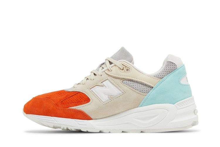 Кроссовки Kith x New Balance 990v2 Made in USA 'Cyclades'