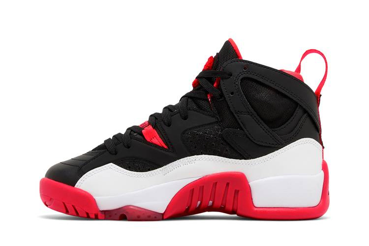 jumpman-two-trey-gs-black-infrared-dq8431-016_02