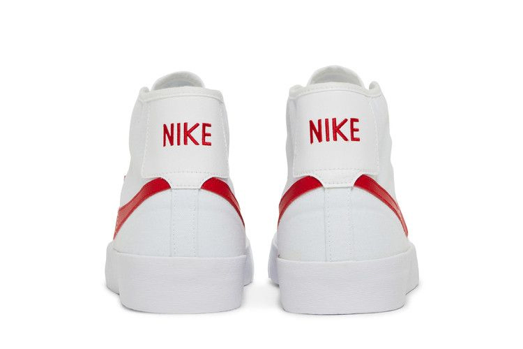 blazer-court-mid-sb-white-university-red-dc8901-101_05