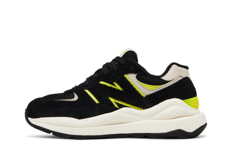 Кроссовки New Balance Wmns 57/40 'Black Oyster Pink'
