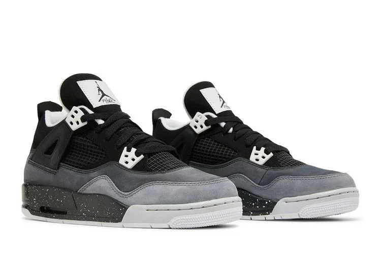 Krossovki-Air-Jordan-4-Retro-GS-Fear-2013-7