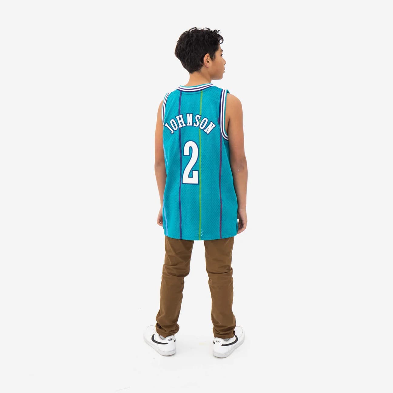 Баскетбольная джерси 1992-93 Charlotte Hornets Larry Johnson #2 Youth Swingman Hardwood Classics Teal Jersey