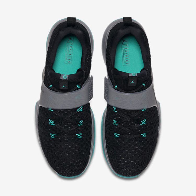 jordan-trainer-2-flyknit-hyper-jade-921210-014_03