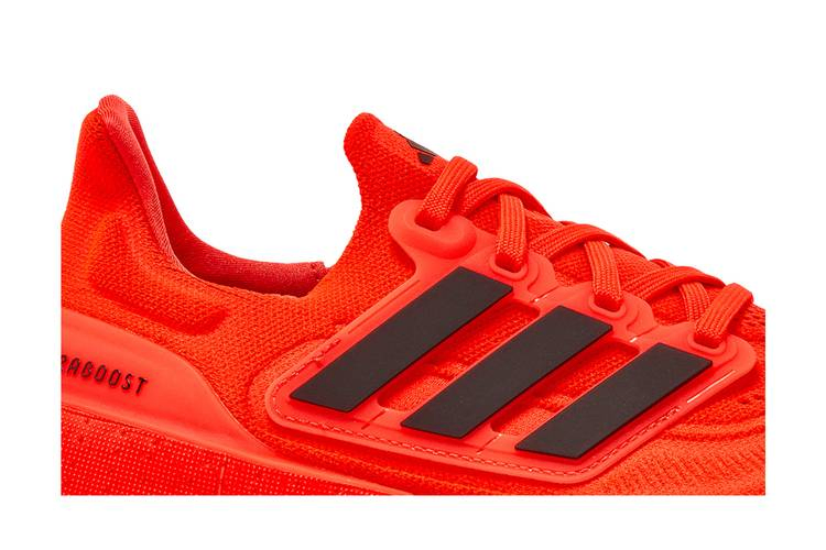Кроссовки adidas UltraBoost Light 'Solar Red'