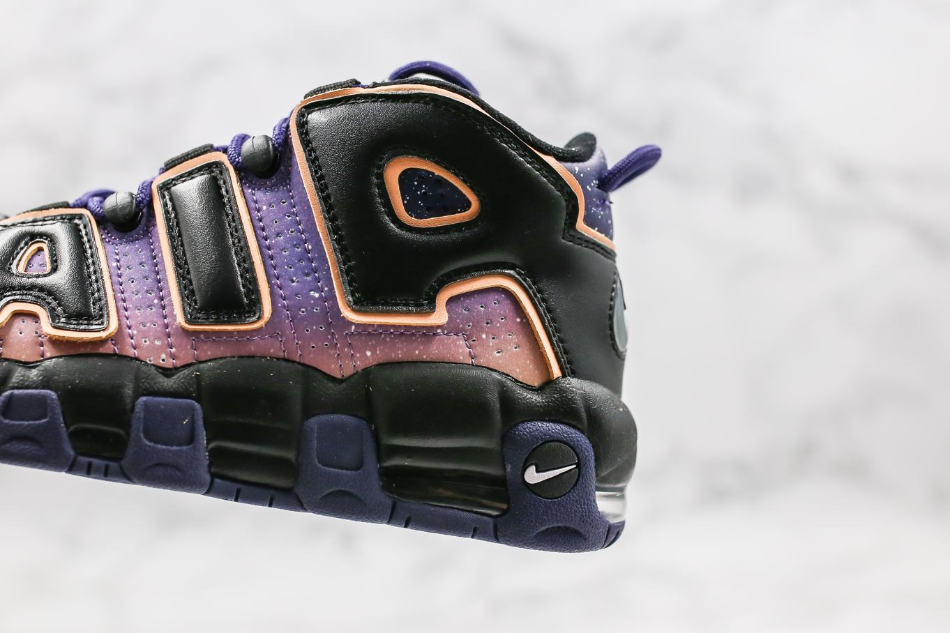 Кроссовки Nike Air More Uptempo Dusk To Dawn