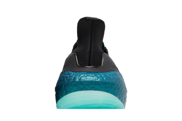 Кроссовки adidas UltraBoost 22 'Black Mint Rush'