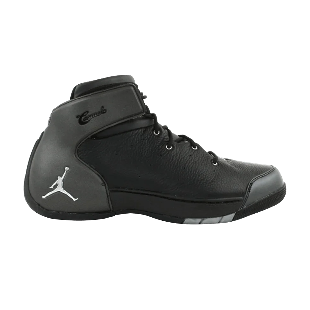 Krossovki-Air-Jordan-Carmelo-1.5