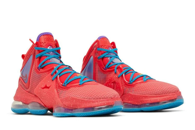 Krossovki-Nike-LeBron-19-Kings-Crown-7