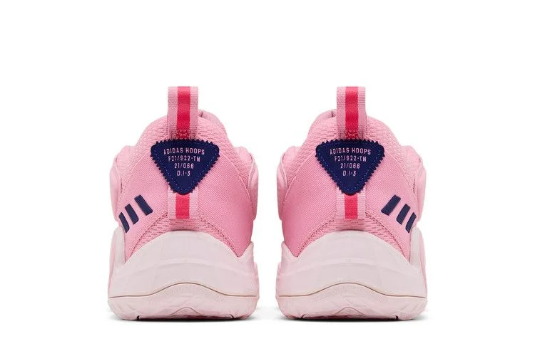 Krossovki-adidas-D.O.N.-Issue-3-GCA-Light-Pink-5