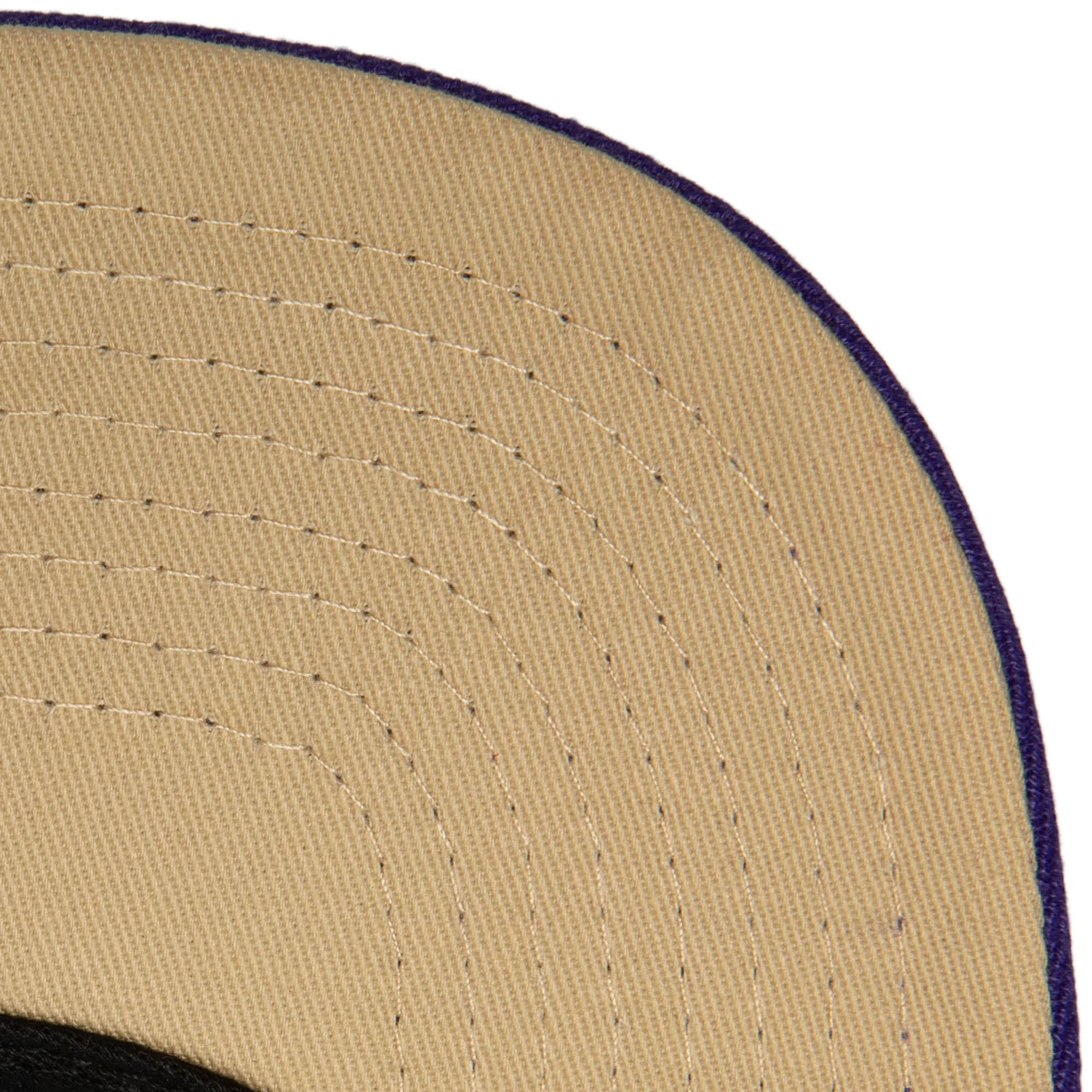 Mitchell-Ness-With-Love-Snapback-HWC-Charlotte-Hornets-Hat-3