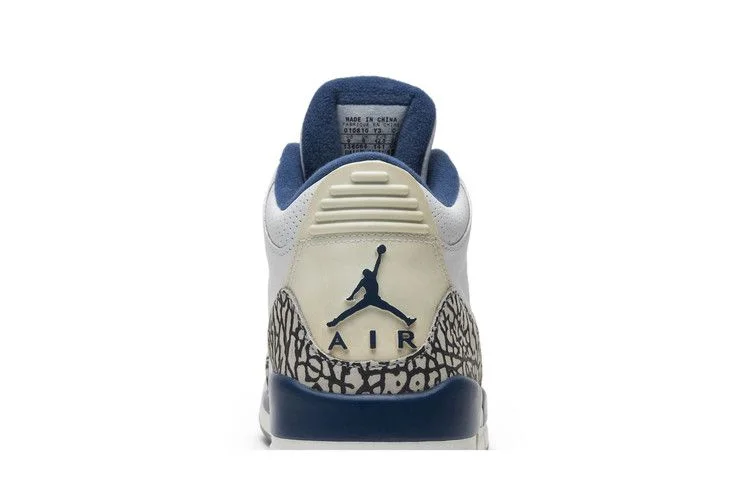 Krossovki-Air-Jordan-3-Retro-True-Blue-2009-6