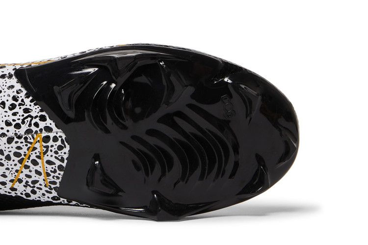 Кроссовки Nike Vapor Edge Speed 360 'Black Metallic Gold'