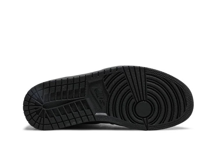 Кроссовки Air Jordan 1 Retro High OG 'Black Metallic Gold'