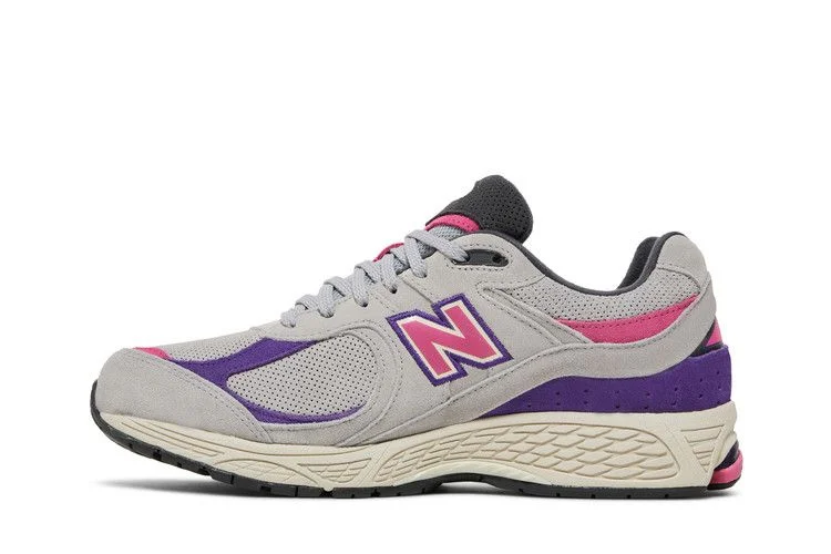 Кроссовки New Balance 2002R 'Rain Cloud Prism Purple'