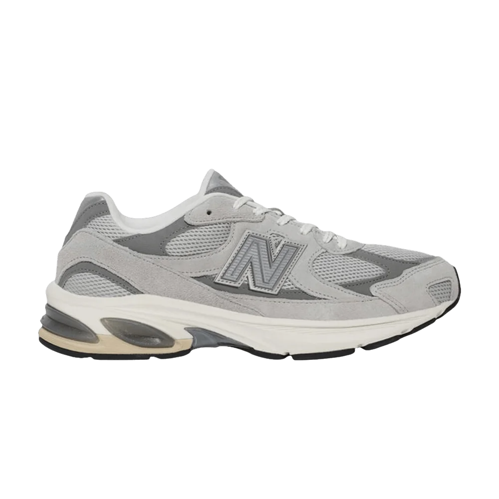 Krossovki-New-Balance-2010-Raincloud