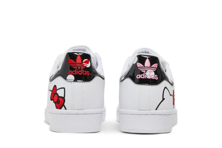 hello-kitty-x-wmns-superstar-white-bliss-pink-gw7168_05