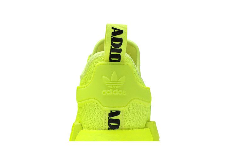 wmns-nmd_r1-solar-yellow-gw7691_06