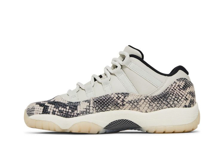 Кроссовки Air Jordan 11 Retro Low GS 'Light Bone Snakeskin'
