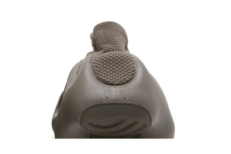 Krossovki-adidas-Mens-Yeezy-450-Cinder-6