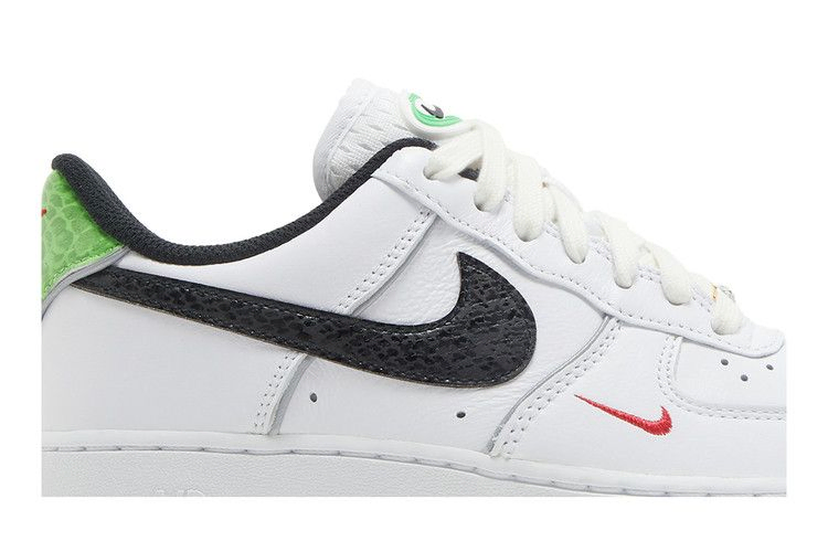 Кроссовки Nike Wmns Air Force 1 '07 LX 'Just Do It - Snakeskin'