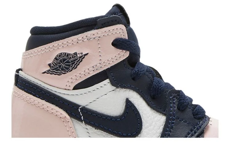 Krossovki-Air-Jordan-1-Retro-High-OG-SE-TD-Bubble-Gum-1