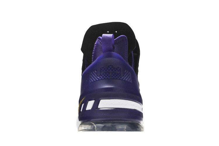 lebron-18-lakers-cq9283-004_06