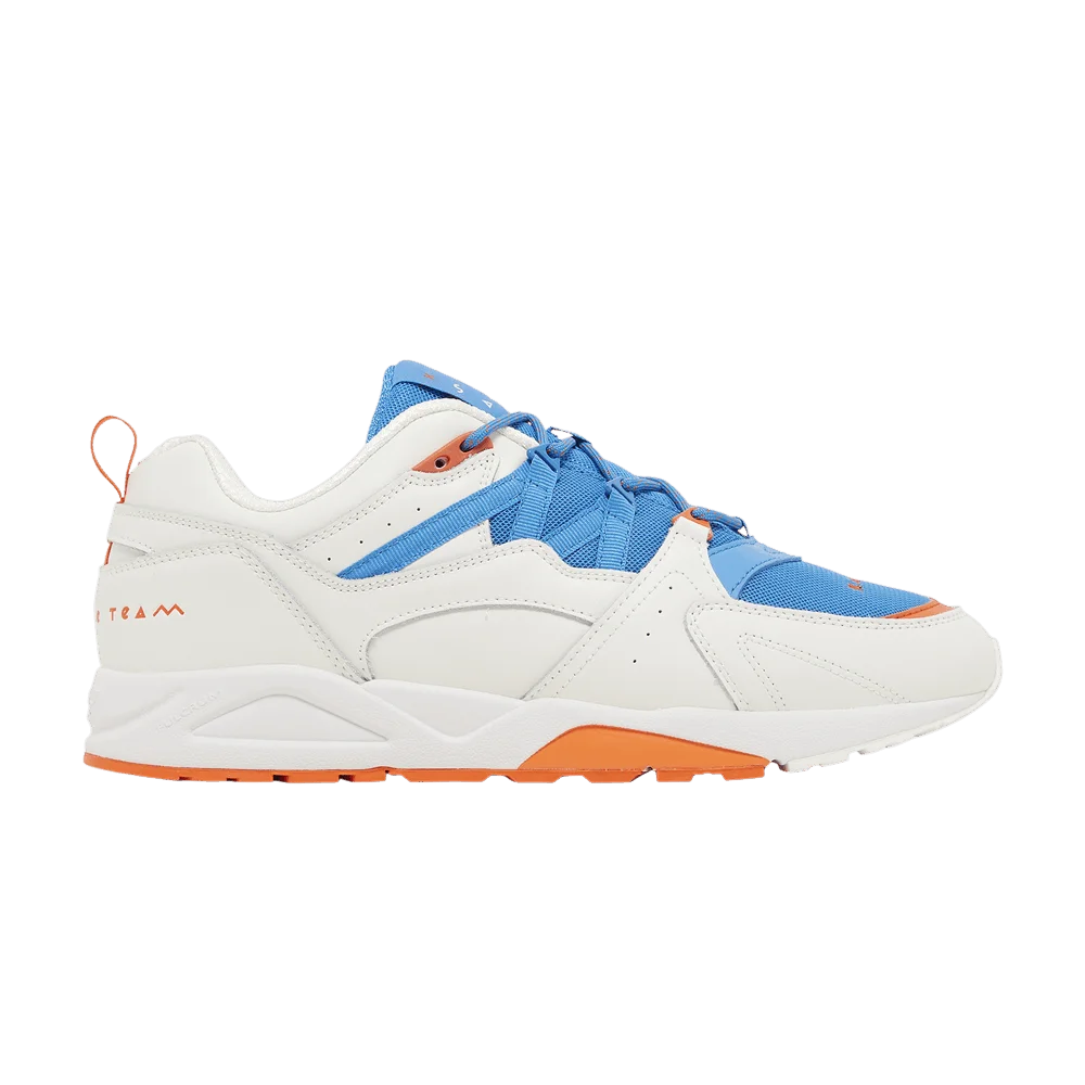 Krossovki-Sasu-Kauppi-x-Karhu-Fusion-2.0-Join-The-Team-White-Ibiza-Blue
