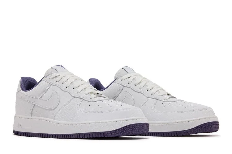 Krossovki-Kobe-Bryant-x-Nike-Air-Force-1-Low-Summit-White-Daybreak-7