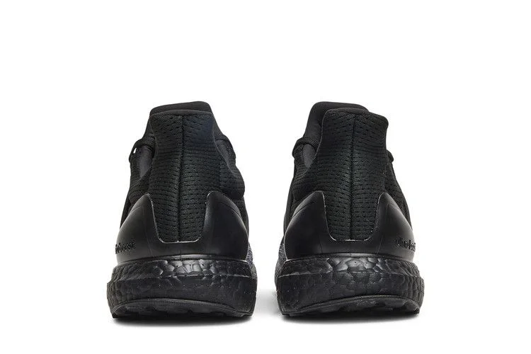 Кроссовки adidas UltraBoost 1.0 DNA 'Oreo Toe'