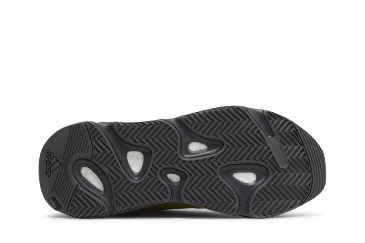 Кроссовки adidas Men's Yeezy Boost 700 MNVN 'Resin'