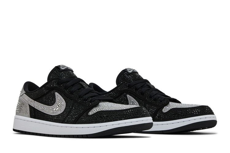 wmns-air-jordan-1-low-og-stealth-hm9208-001_07