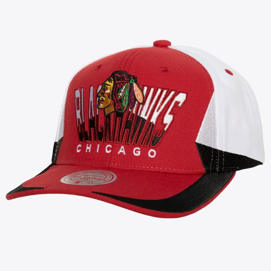 Бейсболка Mitchell & Ness Red Chicago Blackhawks Retrodome Pro Snapback Hat