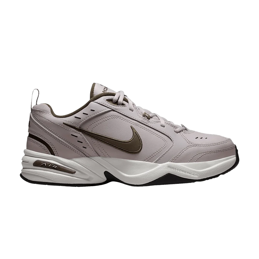 Krossovki-Nike-Air-Monarch-IV-Moon-Particle