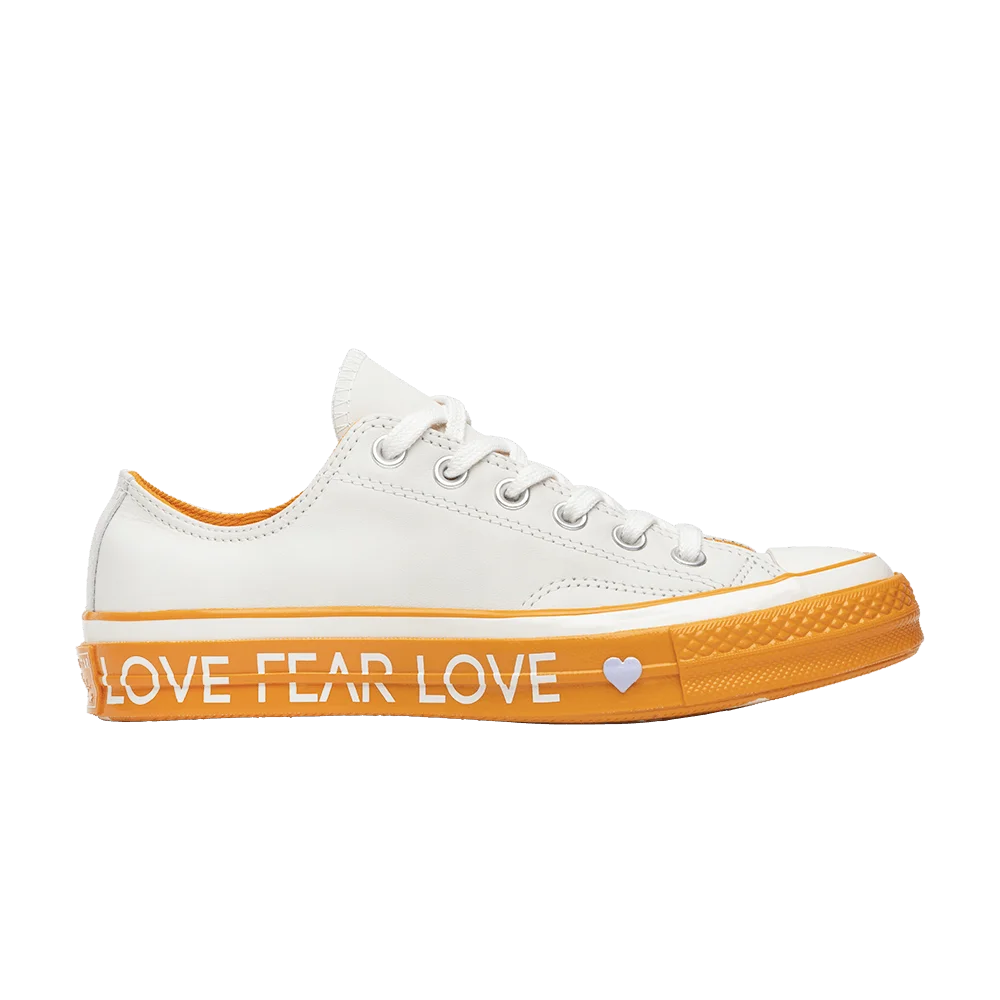 Krossovki-Converse-Wmns-Chuck-70-Low-Love-Graphic-Cream