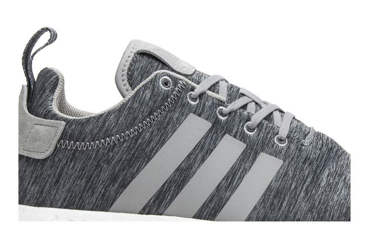 Кроссовки Sneakersnstuff x adidas NMD_R2 'Grey Melange'