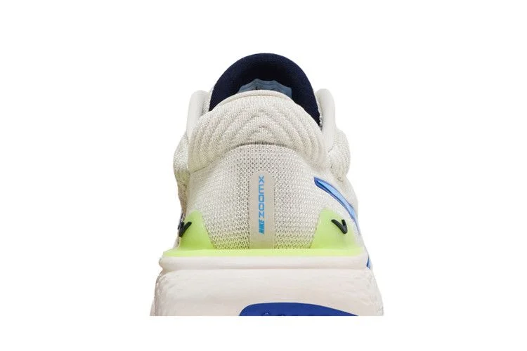 Krossovki-Nike-Wmns-ZoomX-Invincible-Run-Flyknit-2-Mismatch-6