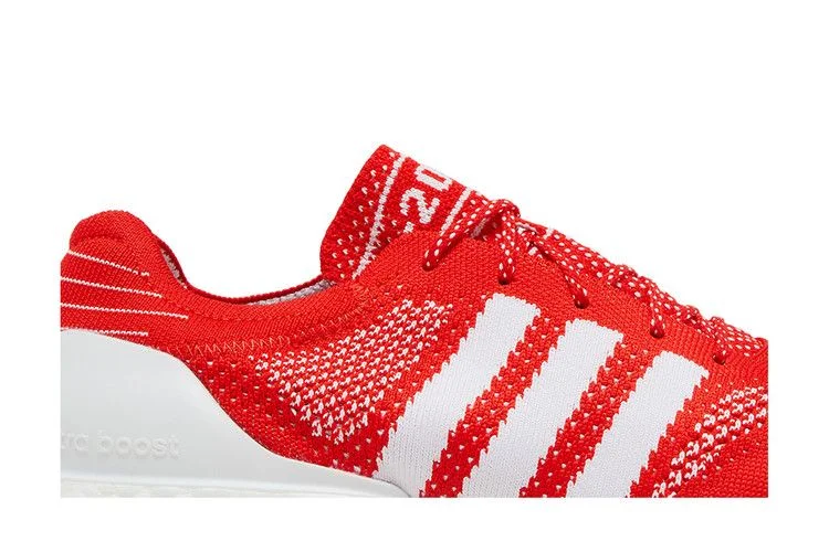 Krossovki-adidas-UltraBoost-DNA-Primeknit-2020-Pack-Active-Red-1