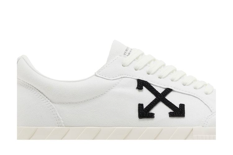 off-white-vulc-sneaker-white-black-red-omia085c99fab007-0110_01
