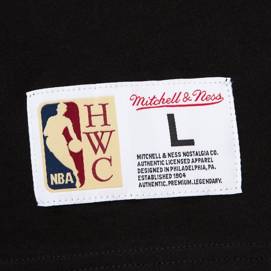 Mitchell-Ness-Black-Boston-Celtics-Team-OG-3.0-Vintage-T-Shirt-5