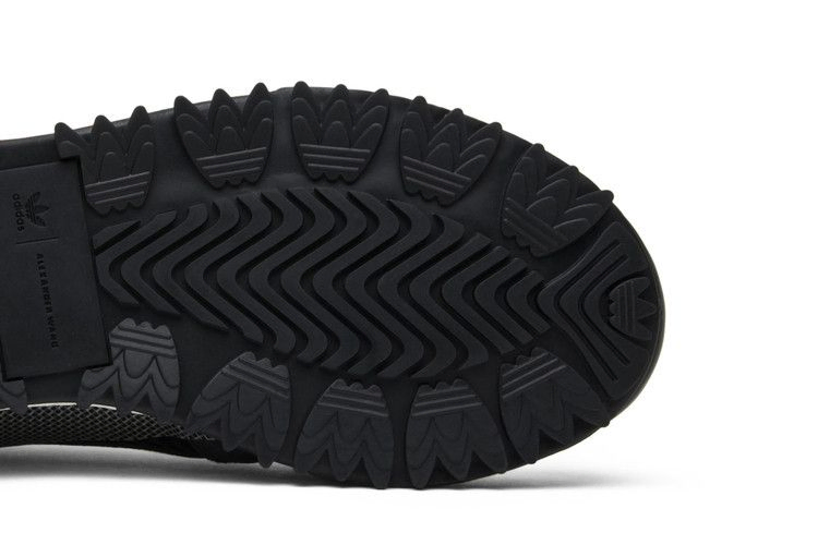 Кроссовки Alexander Wang x adidas Reissue Run 'Core Black'