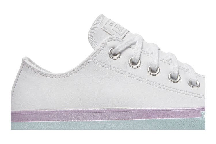 wmns-chuck-taylor-all-star-lift-low-white-lilac-blue-566156c_01