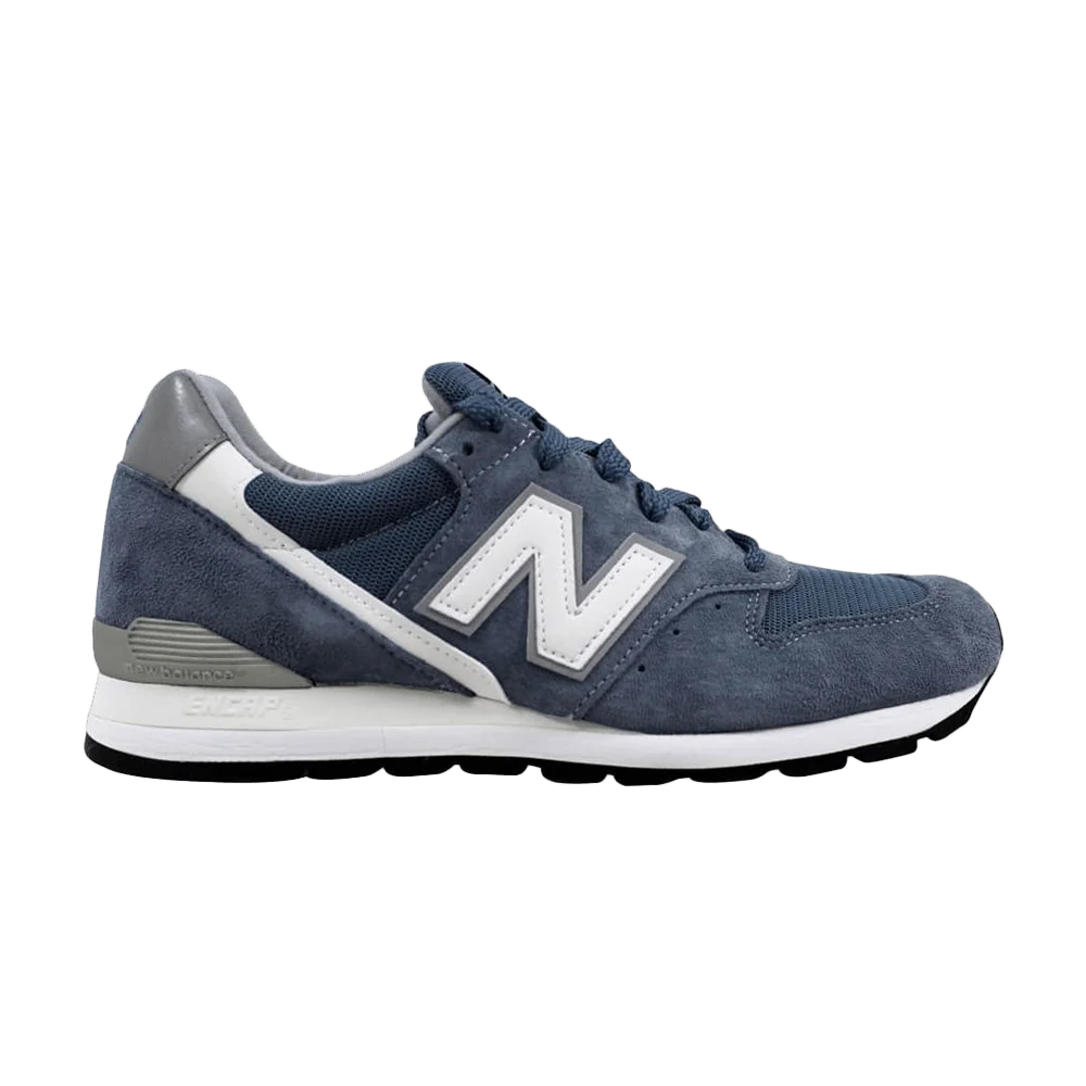 Krossovki-New-Balance-996-Age-of-Exploration