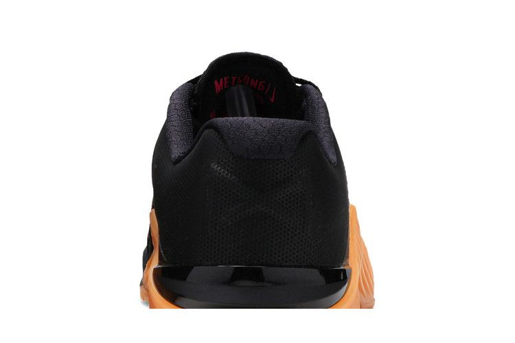 wmns-metcon-6-cheetah-print-at3160-096_06