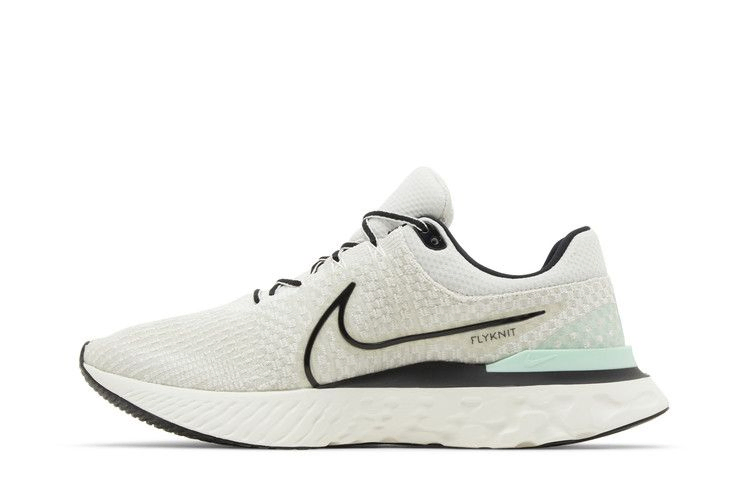 react-infinity-run-flyknit-3-phantom-black-mint-dh5392-004_02